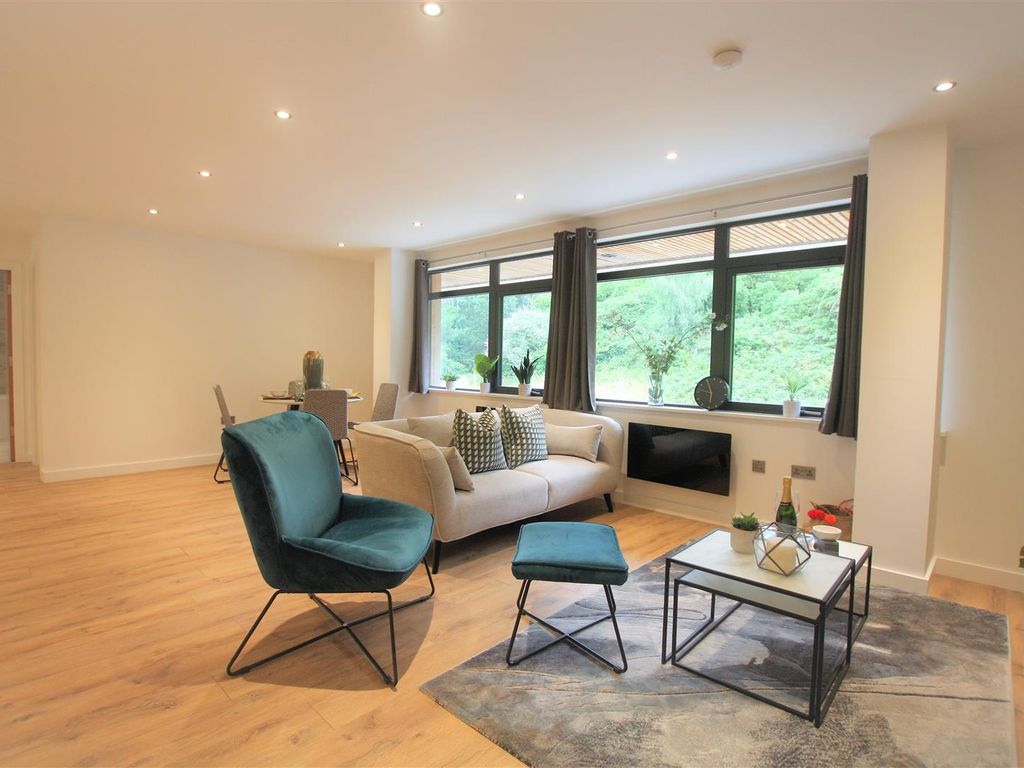 2 bed flat for sale in Hopewood Park, Dorking RH5, £381,500