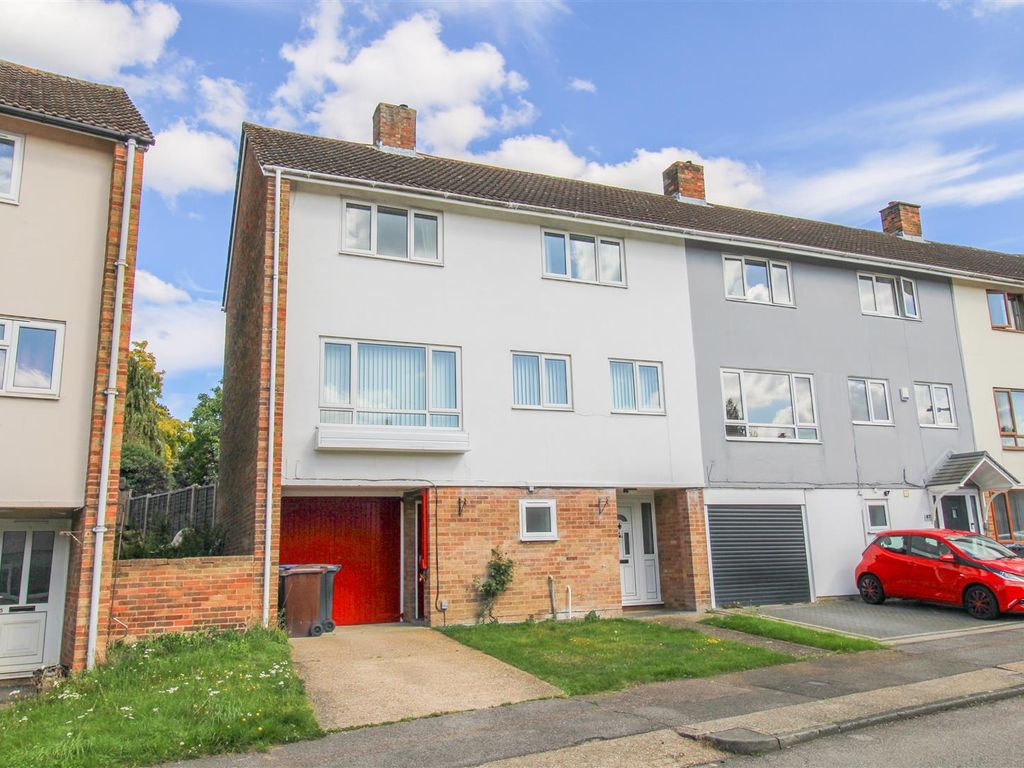 4 bed end terrace house for sale in Collins Meadow, Harlow CM19, £400,000