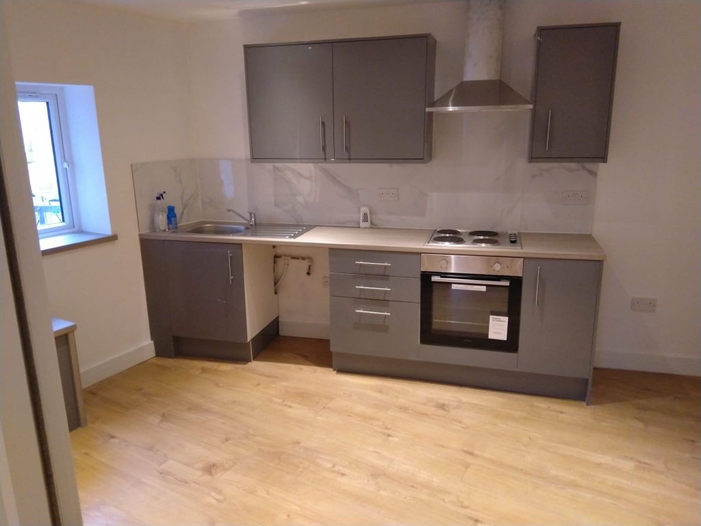 2 bed flat to rent in Abbey Street, City Centre, Nuneaton CV11, £775 pcm