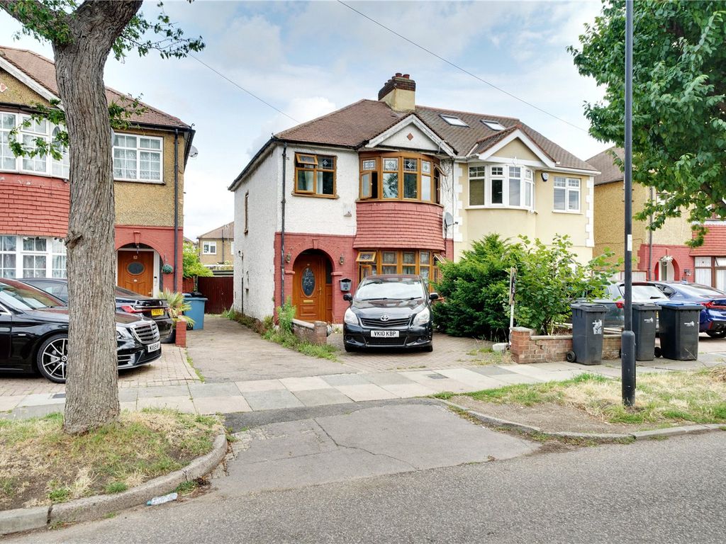 3 bed semi-detached house for sale in Broadoak Avenue, Enfield EN3, £450,000