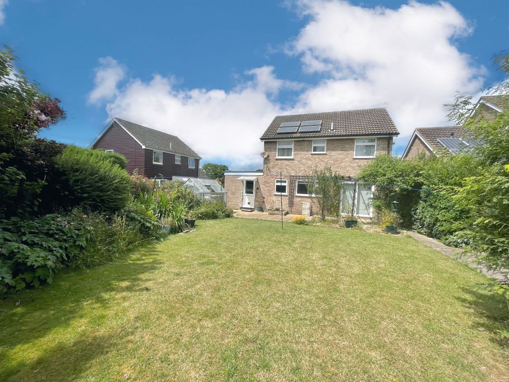 4 bed detached house for sale in Balsham Road, Linton, Cambridge CB21, £475,000