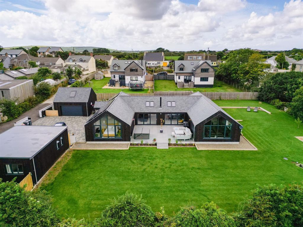 New home, 7 bed bungalow for sale in Crowntown, Helston TR13, £1,275,000