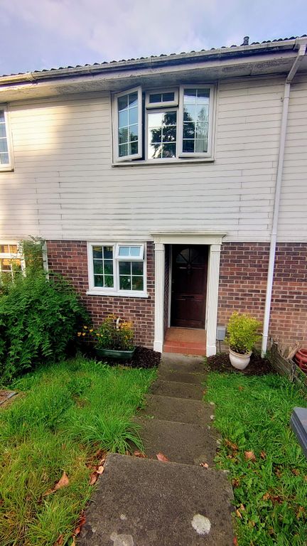 2 bed terraced house for sale in The Willows, Worplesdon Road, Guildford GU3, £350,000