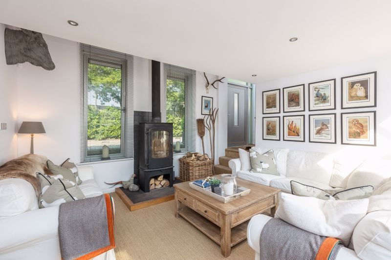 3 bed detached house for sale in Newbridge, Pickering YO18, £585,000