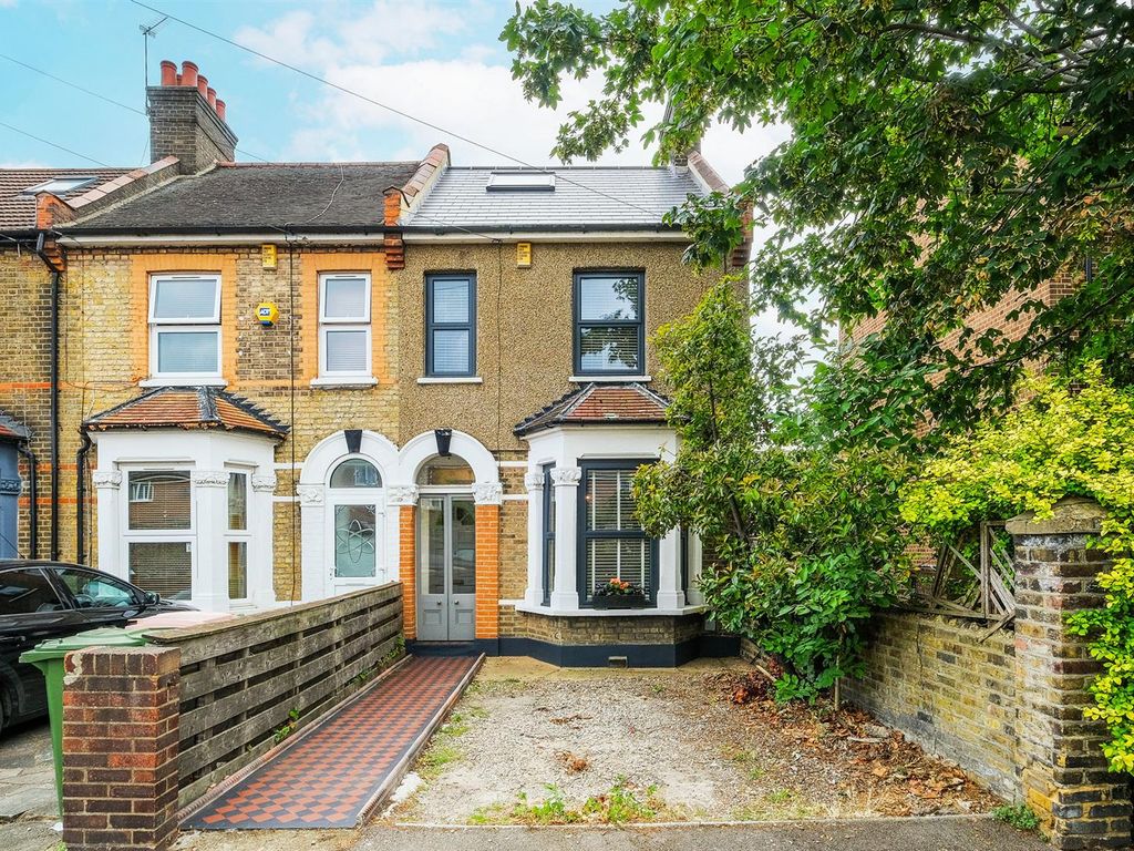 4 bed end terrace house for sale in Gladding Road, London E12, £800,000