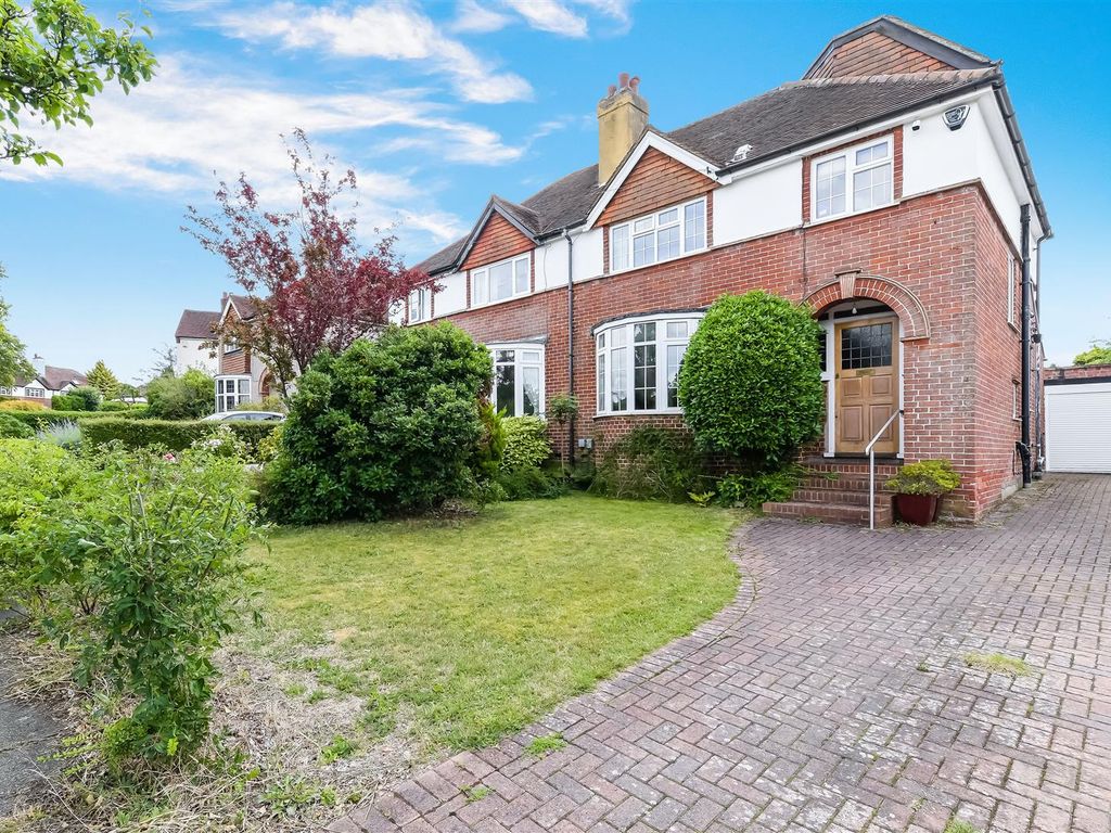 4 bed semi-detached house for sale in Roundwood Way, Banstead SM7, £699,950