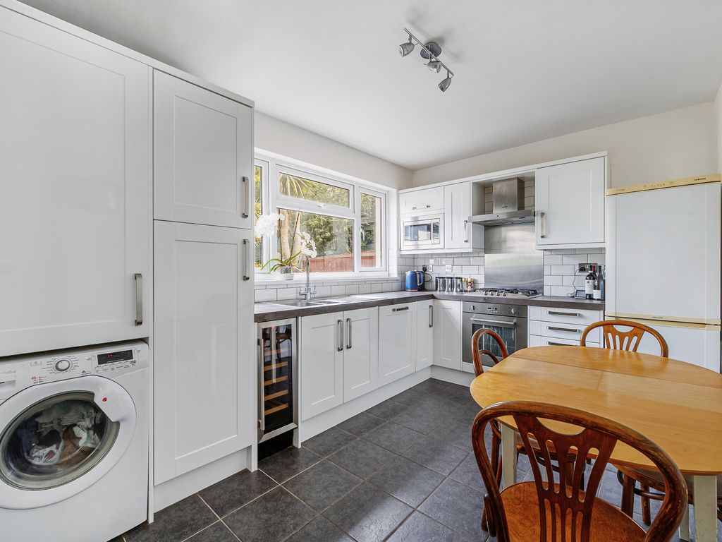 3 bed terraced house for sale in Almond Avenue, London W5, £625,000