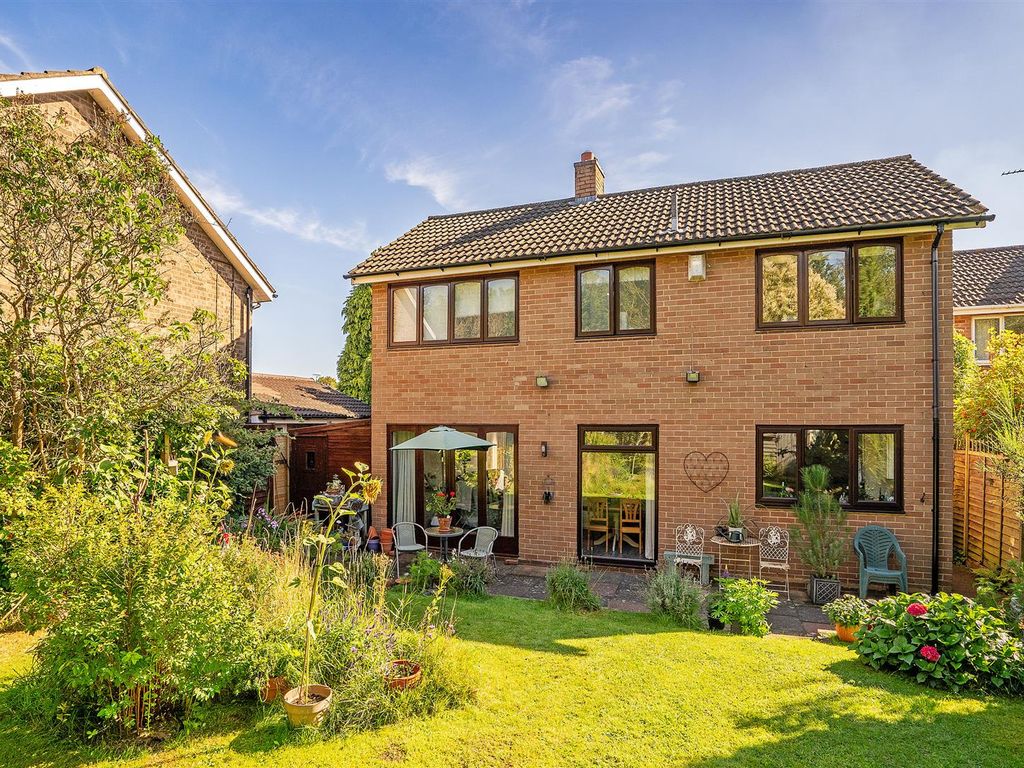 3 bed detached house for sale in Walcot Green, Dorridge, Solihull B93, £625,000