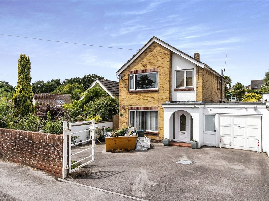 4 bed detached house for sale in Brixey Road, Poole BH12, £425,000