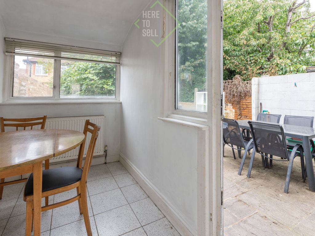 3 bed end terrace house for sale in Northumberland Gardens, Edmonton N9, £450,000