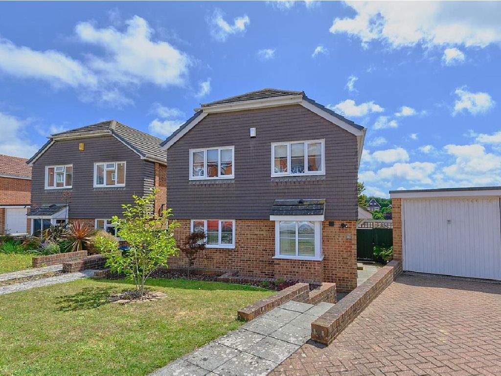 4 bed detached house for sale in Katherine Way, Seaford BN25, £600,000