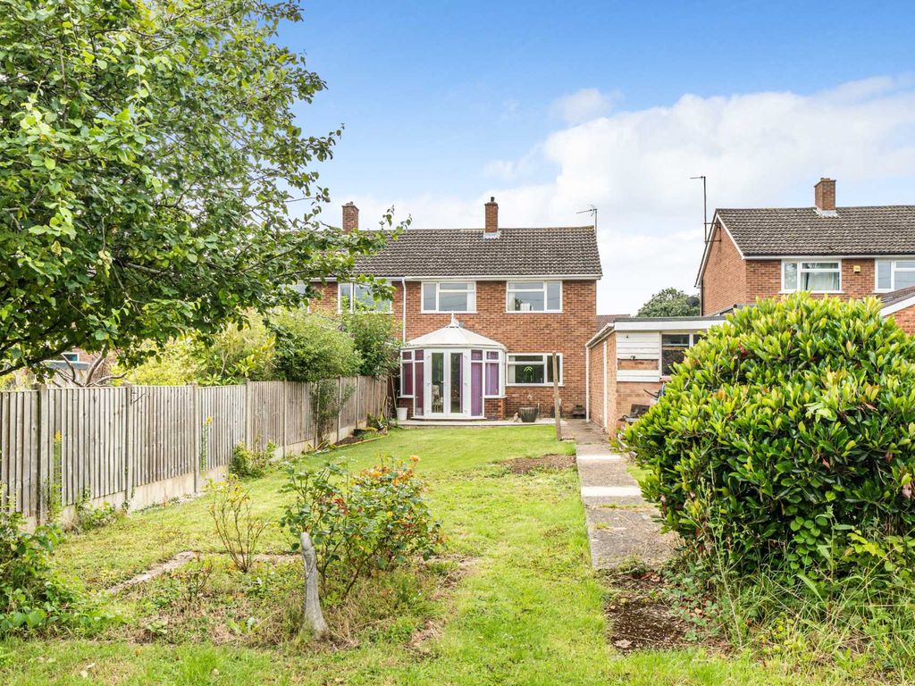 3 bed semi-detached house for sale in Brickhill, Bedford MK41, £355,000