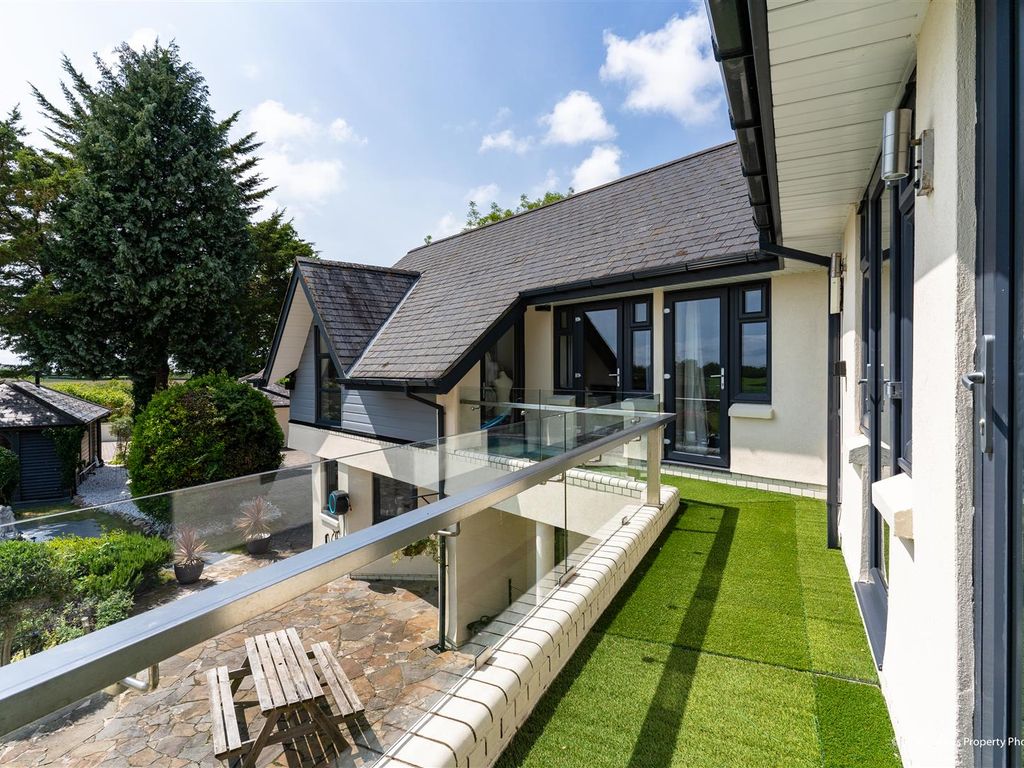 5 bed detached house for sale in St. Nicholas, Cardiff CF5, £1,750,000