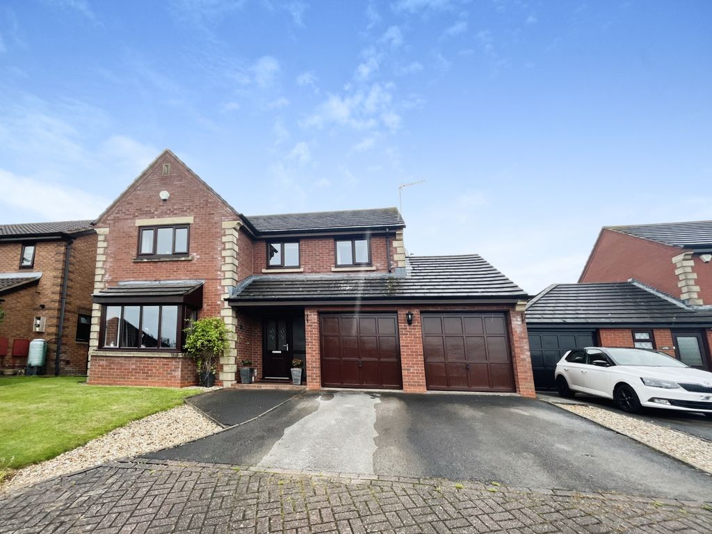 4 bed detached house for sale in Farrier Close, Aston Lodge, Stone ST15, £450,000