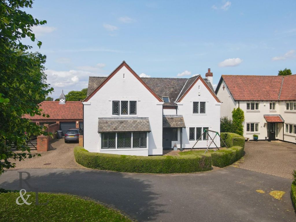 4 bed detached house for sale in Griffins End, Whatton, Nottingham NG13, £725,000