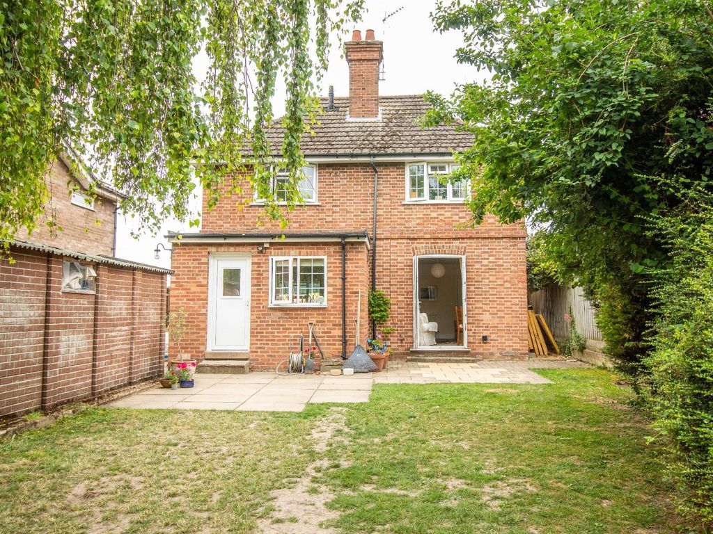 3 bed detached house for sale in Hinton Way, Great Shelford, Cambridge CB22, £675,000