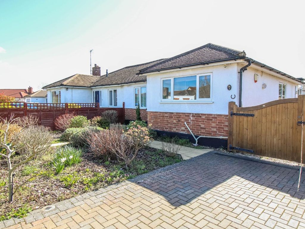 2 bed semi-detached bungalow for sale in Walden Way, Great Shelford, Cambridge CB22, £425,000