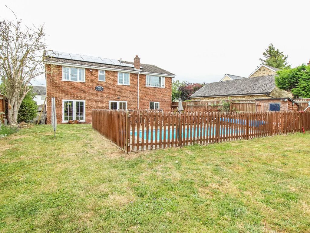 4 bed detached house for sale in Frog End, Shepreth, Royston SG8, £650,000