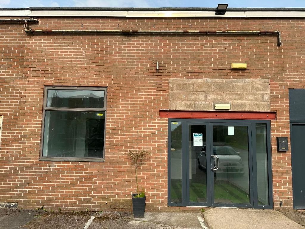 Light industrial to let in Arrowe View, Arrowe Park Road, Upton, Wirral CH49, £11,856 pa