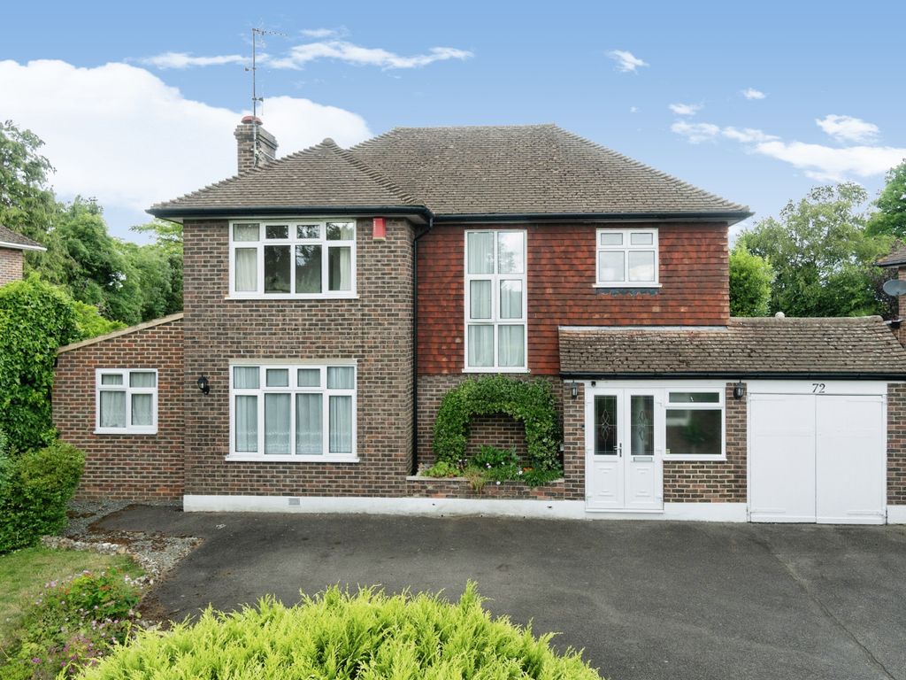 4 bed detached house for sale in Hayes Lane, Kenley CR8, £875,000