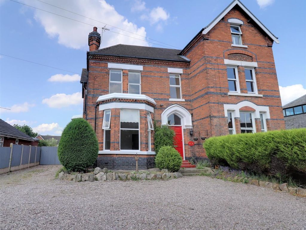 3 bed semi-detached house for sale in Stewart Street, Crewe CW2, £194,250