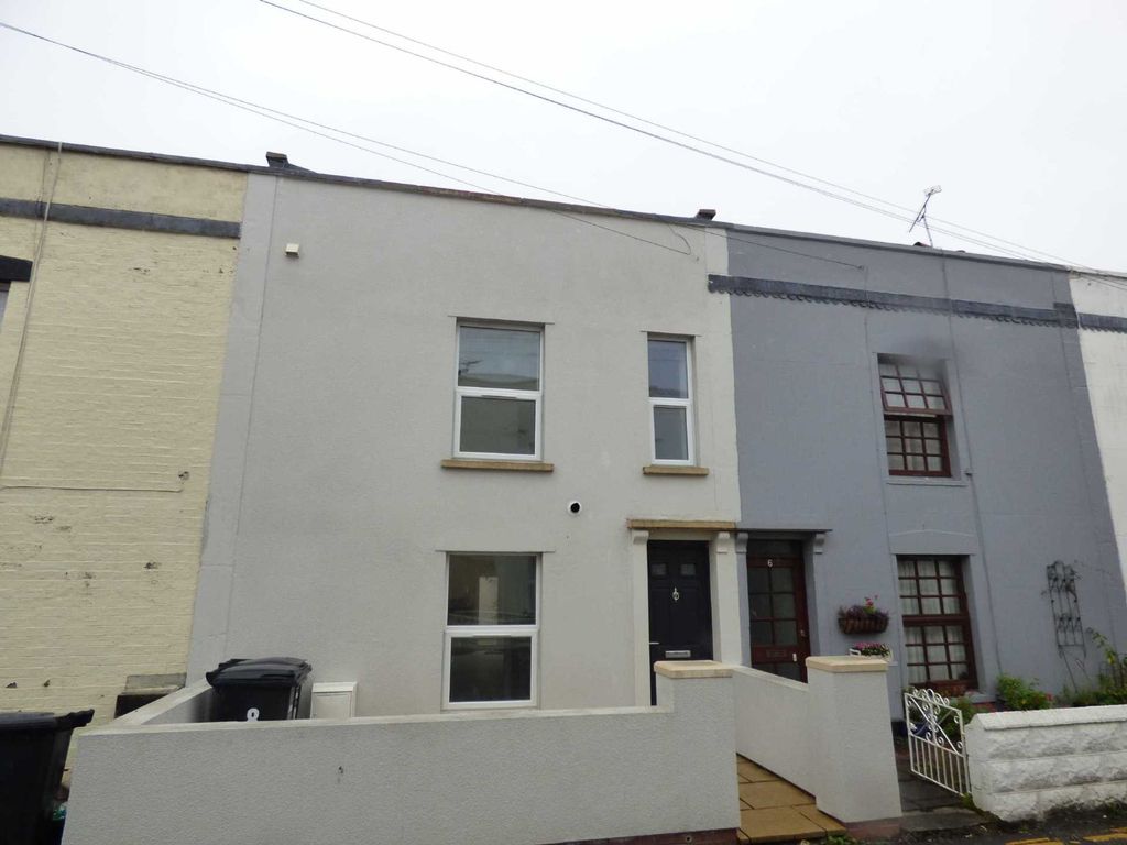 3 bed terraced house for sale in Little George Street, Weston-Super-Mare BS23, £249,950