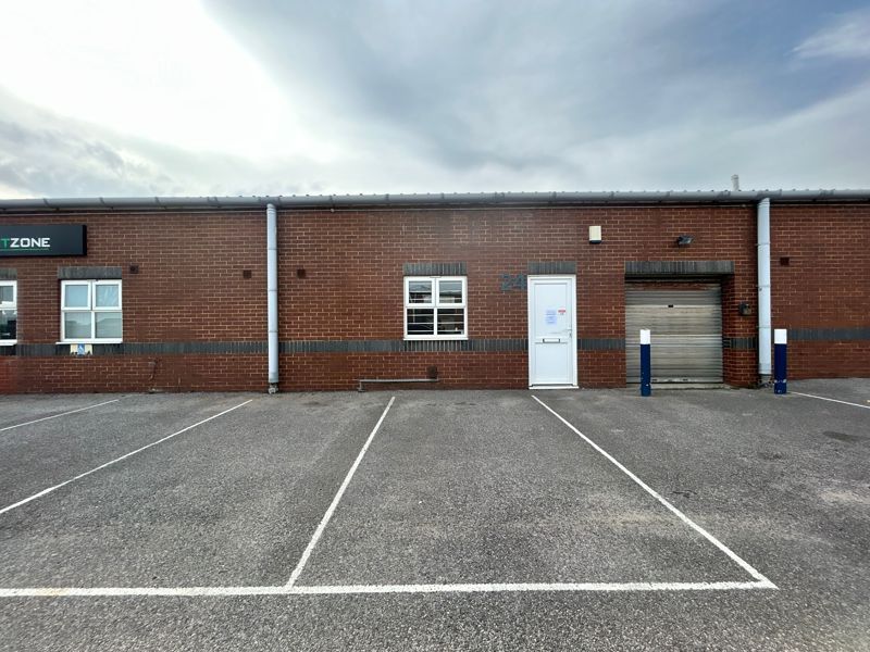 Light industrial to let in Unit 24, Hove Enterprise Centre, Basin Road North, Portslade, Brighton, East Sussex BN41, £23,500 pa