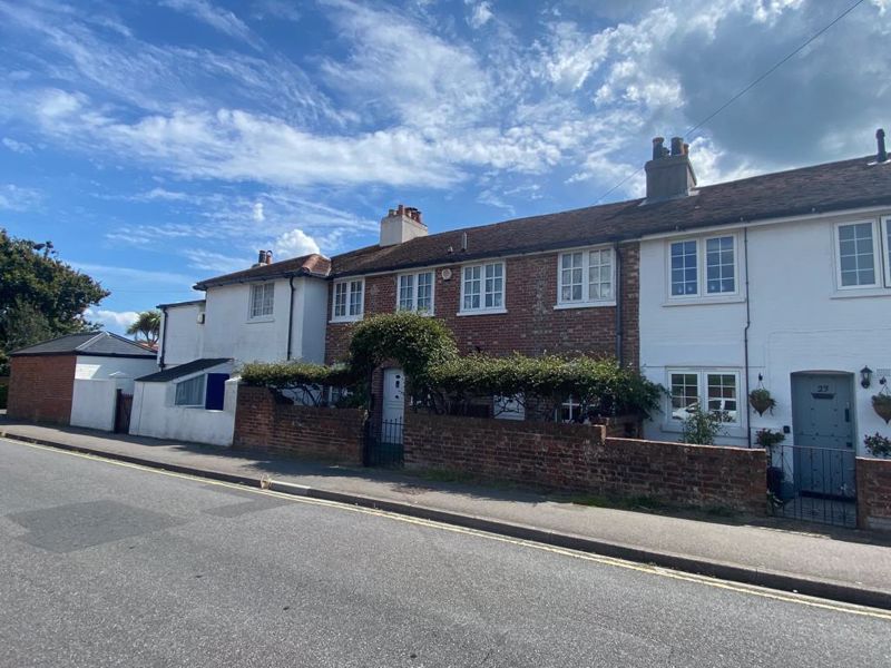 4 bed cottage for sale in Hill Head Road, Hill Head, Fareham PO14, £850,000
