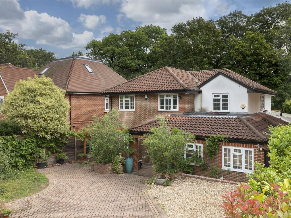 5 bed property for sale in Henley Drive, Kingston Upon Thames KT2, £2,250,000