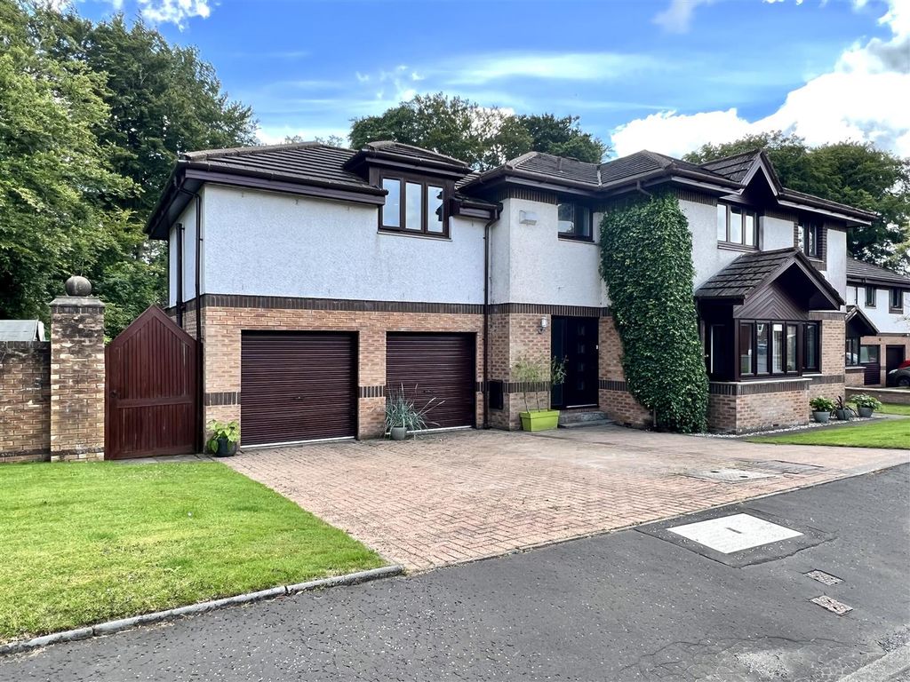 5 bed detached house for sale in Turnbull Way, Strathaven ML10, £469,000