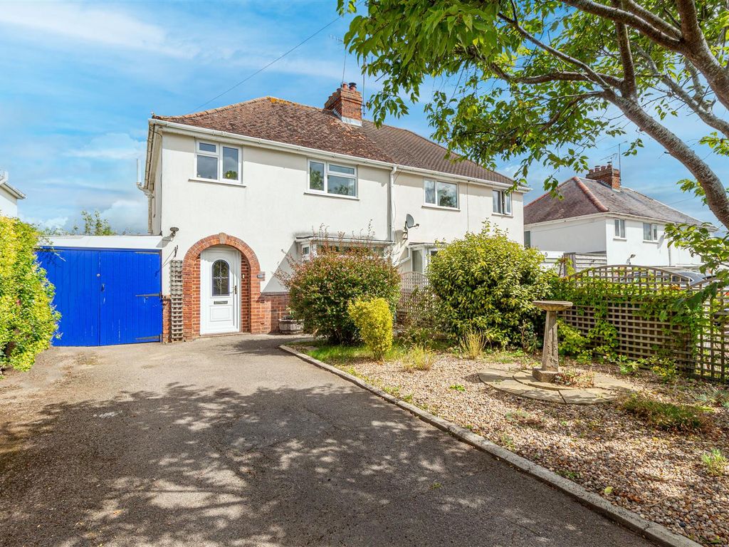 3 bed semi-detached house for sale in Holloway, Pershore WR10, £350,000