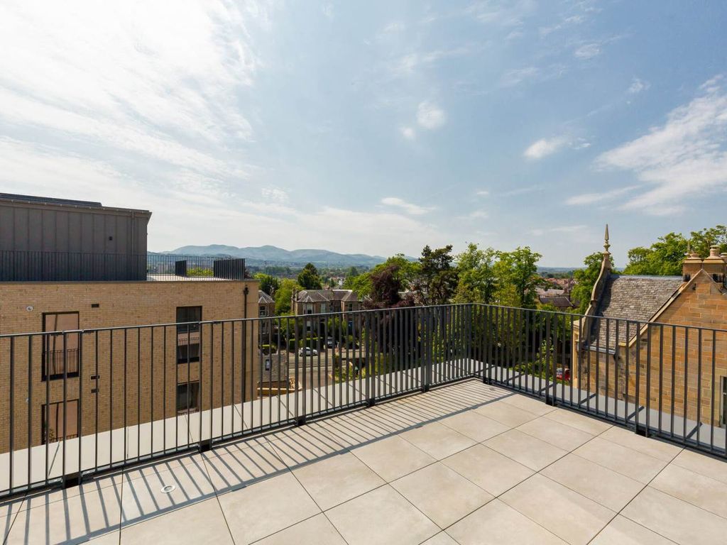 3 bed flat for sale in Corstorphine Road, Murrayfield, Edinburgh EH12, £1,650,000