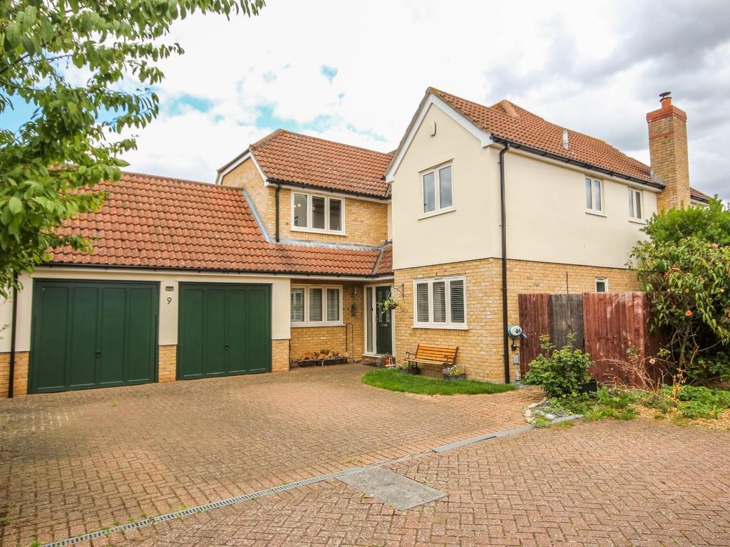 5 bed detached house for sale in The Hectare, Great Shelford, Cambridge CB22, £1,150,000