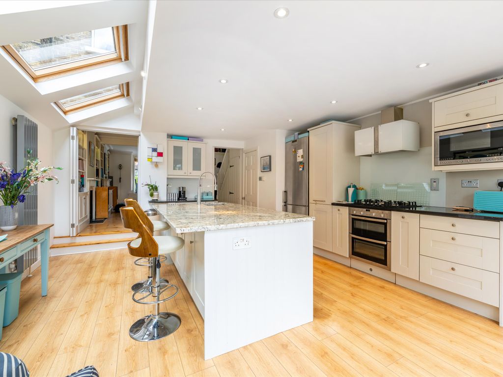 3 bed terraced house for sale in Duke Road, London W4, £1,325,000