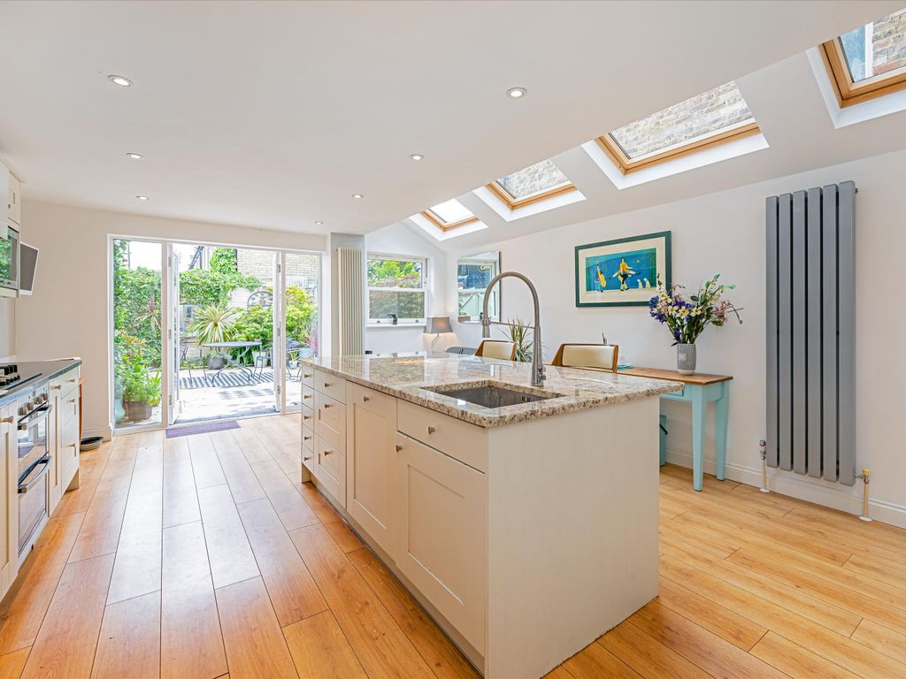 3 bed terraced house for sale in Duke Road, London W4, £1,325,000