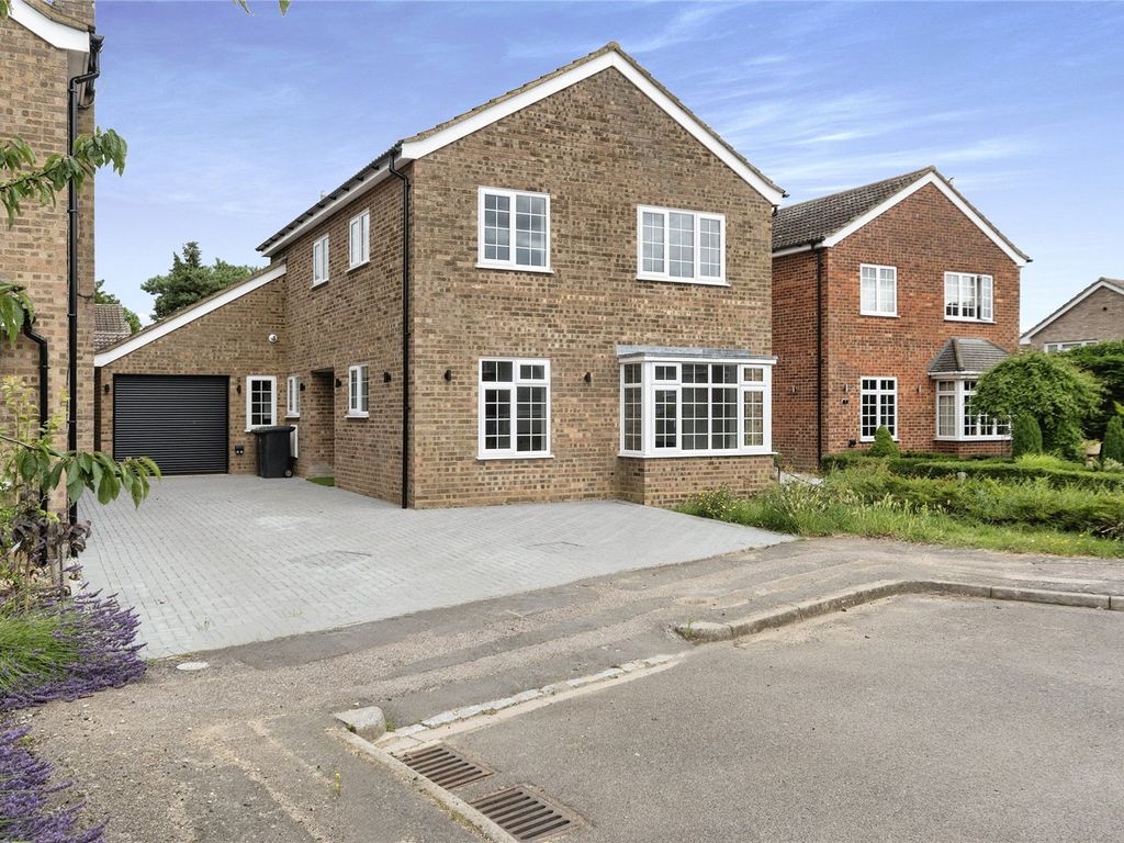 4 bed detached house for sale in Taddy Close, Upper Caldecote, Biggleswade, Bedfordshire SG18, £640,000