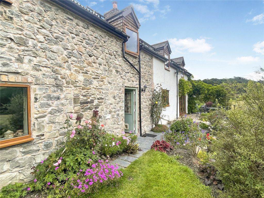 3 bed cottage for sale in Pen-Y-Bont, Oswestry, Shropshire SY10, £400,000