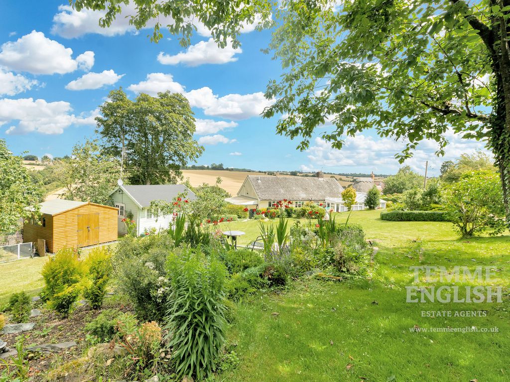 4 bed detached bungalow for sale in Fern Hill, Glemsford, Sudbury CO10, £650,000