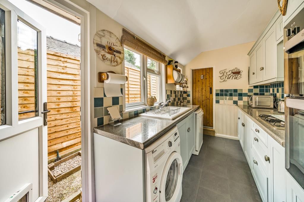 3 bed terraced house for sale in Chesham, Buckinghamshire HP5, £350,000