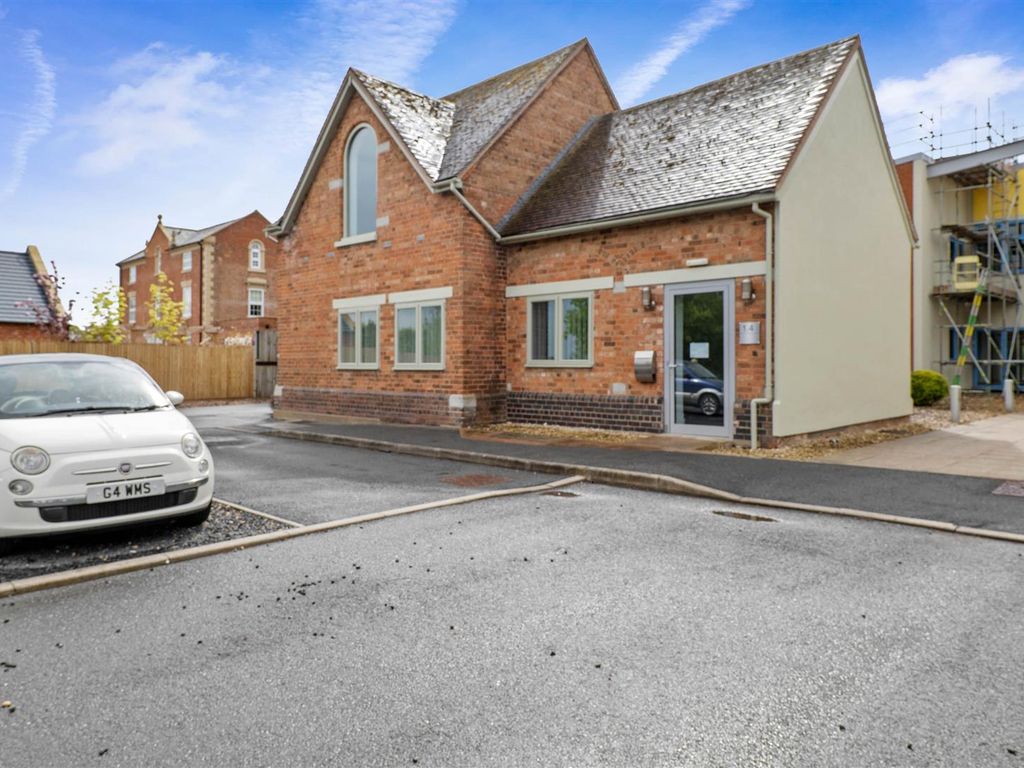 Office to let in Pitchill, Evesham WR11, £15,500 pa