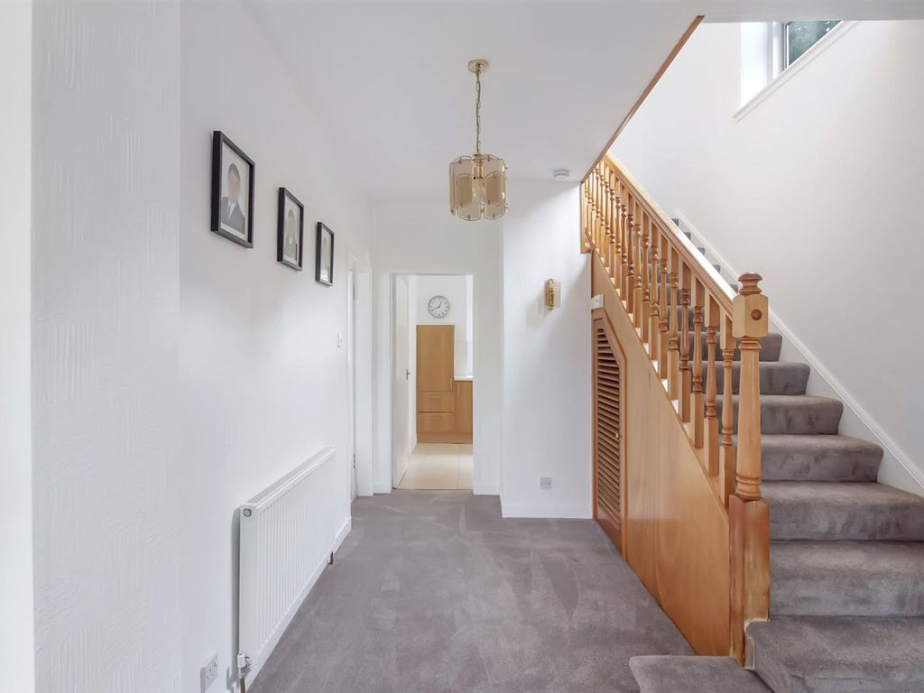 4 bed detached house for sale in Strachan Crescent, Dollar FK14, £490,000