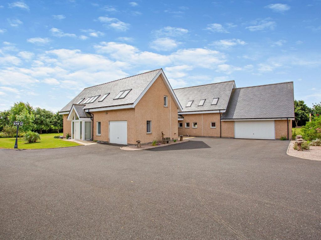 7 bed detached house for sale in Meikle Wartle, Inverurie, Aberdeenshire AB51, £725,000