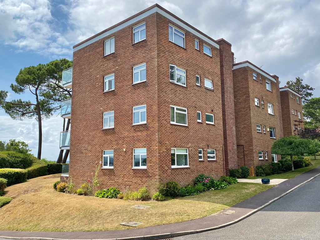 2 bed flat for sale in Brownsea View Avenue, Lilliput, Poole BH14, £475,000