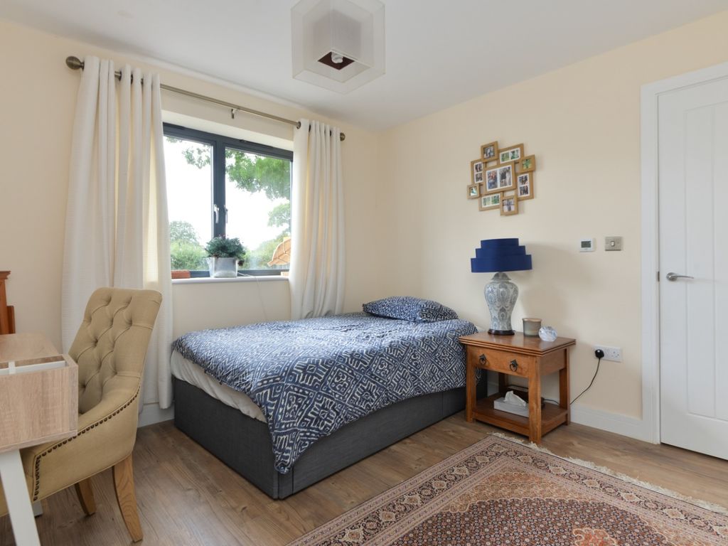 5 bed detached bungalow for sale in Ashford Road, Bethersden, Ashford TN26, £750,000