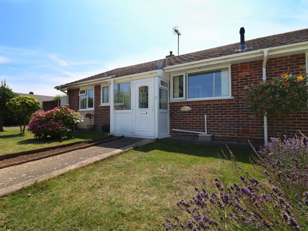 2 bed bungalow for sale in Cudham Gardens, Cliftonville, Margate CT9, £340,000