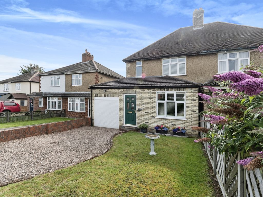 3 bed semi-detached house for sale in Church Road, Stotfold, Hitchin SG5, £450,000