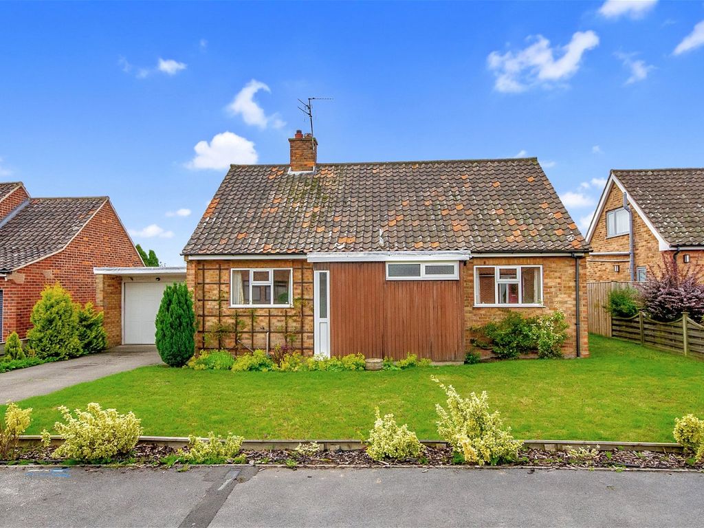 3 bed detached house for sale in Sandstock Road, York YO31, £399,950