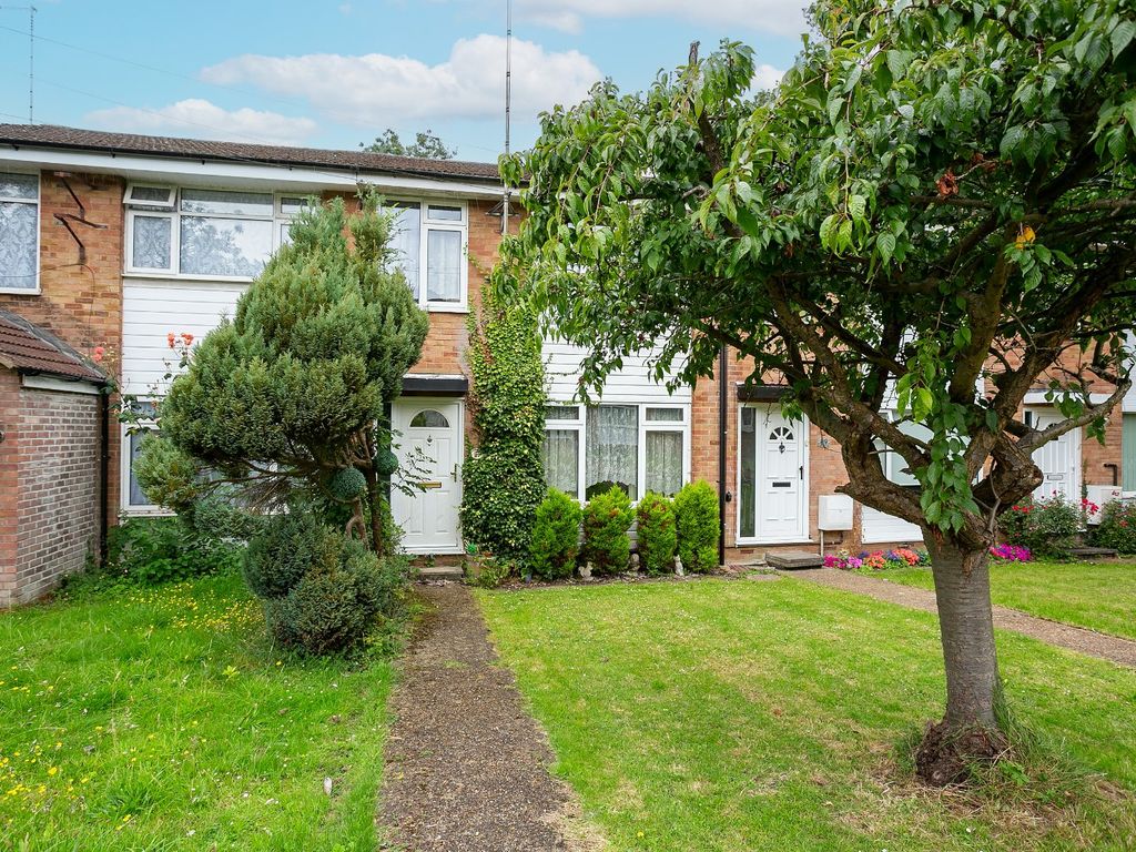 3 bed terraced house for sale in Peregrine Close, Watford, Hertfordshire WD25, £360,000