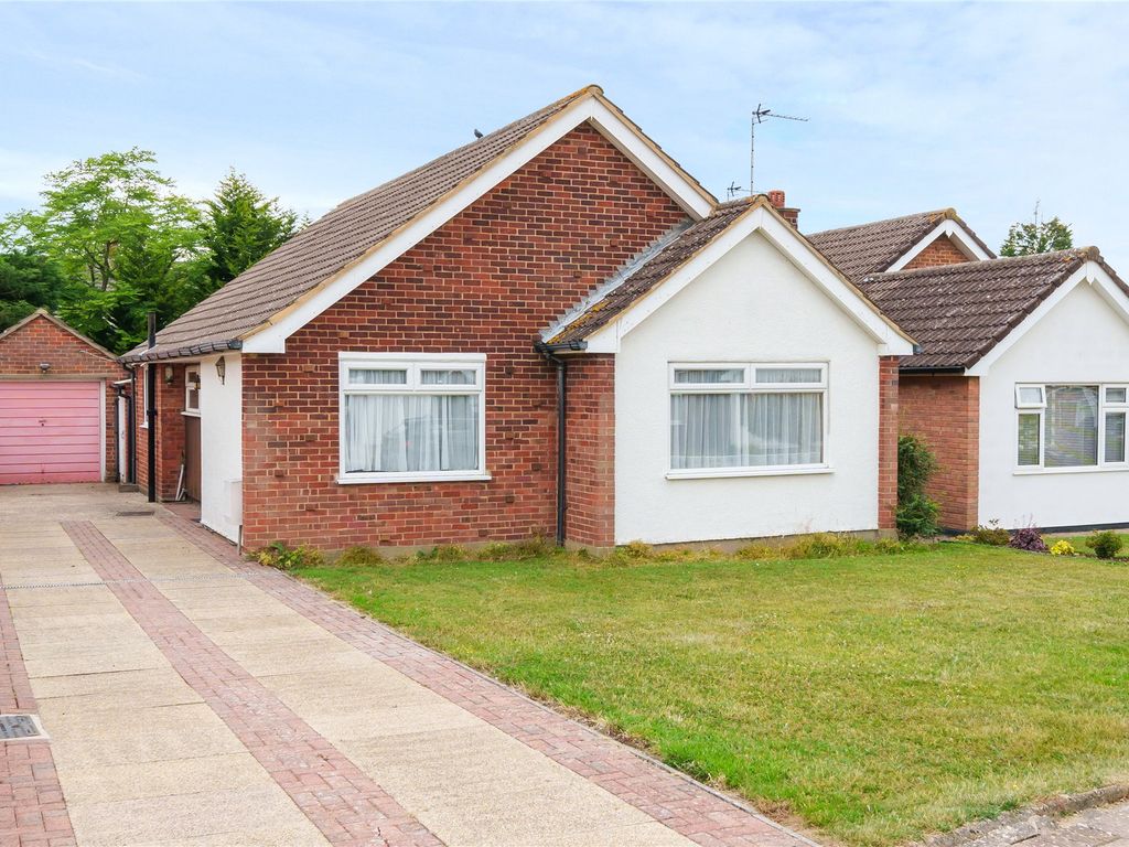 2 bed bungalow for sale in Nutfield Way, Orpington BR6, £650,000