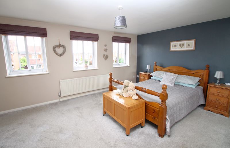 4 bed detached house for sale in De Havilland Close, Hawkinge, Folkestone CT18, £485,000